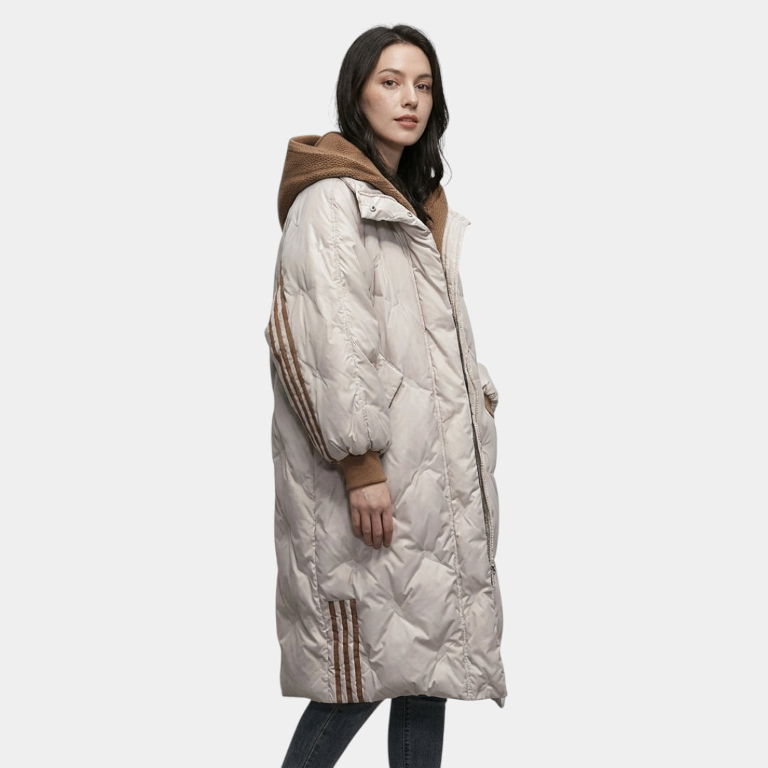 Aleksandra – Pikowany Płaszcz Damski z Kapturem