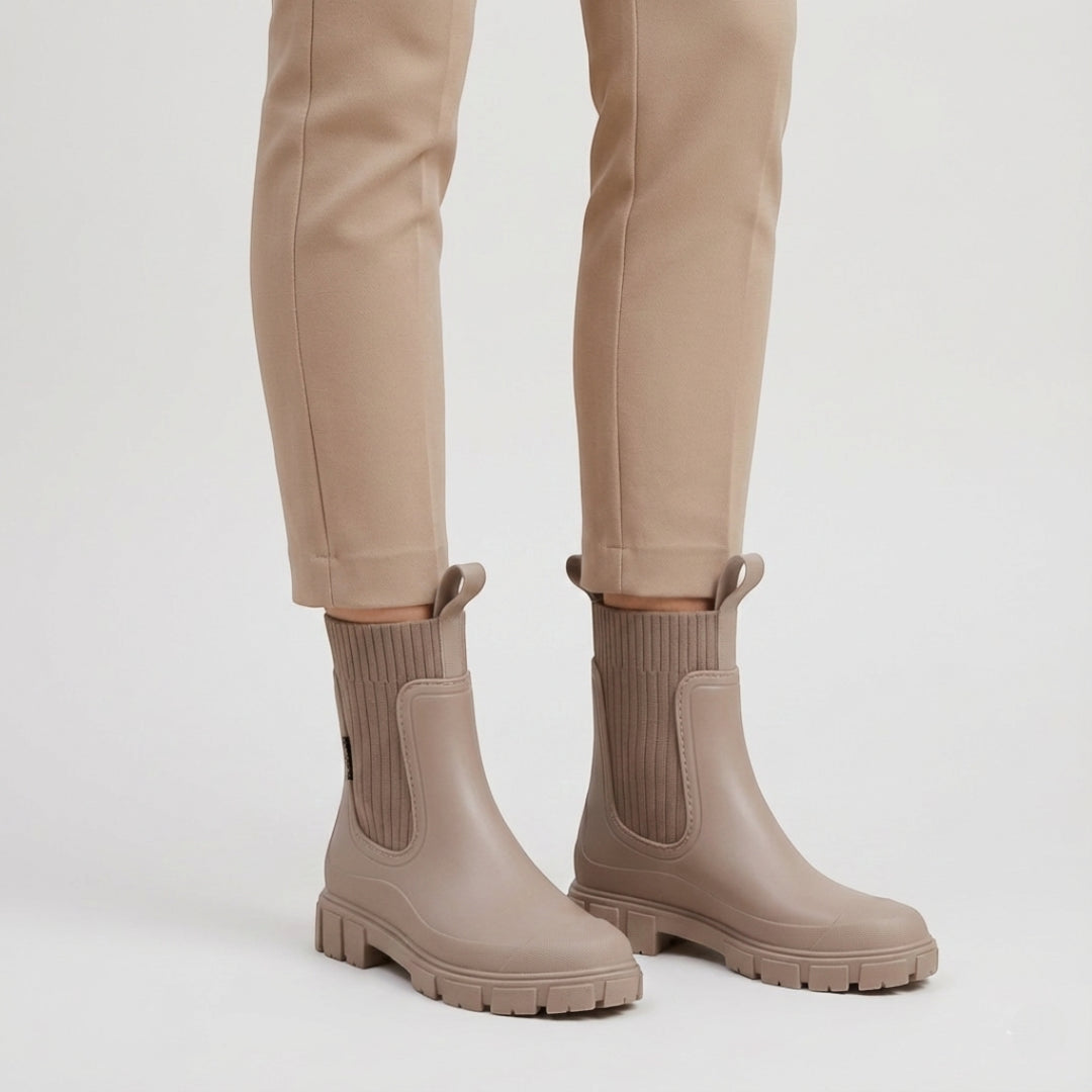 Laura – Damskie Botki na Platformie